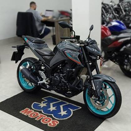 YAMAHA MT-03 ABS YAMAHA MT-03 ABS